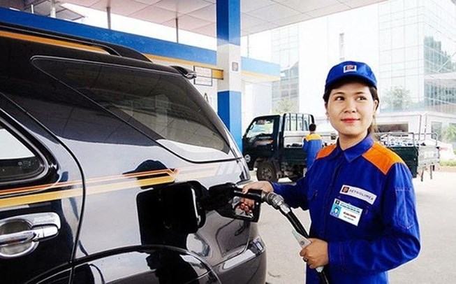 Sốc: Giá xăng A95 giảm hơn 1.000 đồng/lít 