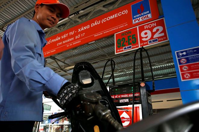 Giá xăng dầu thế giới quay đầu lao dốc