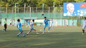 Giải bóng đá nam học sinh THPT TP.HCM mở rộng 2013: Các đội mạnh thẳng tiến