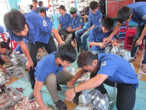 Giải pháp thu hút học sinh vào trường nghề