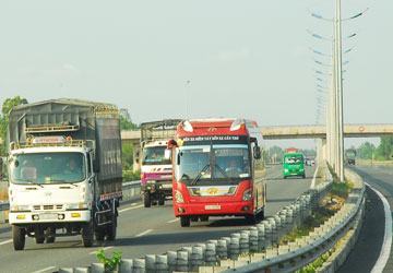 Giảm 2.000 đồng/km phí cao tốc TP.HCM-Trung Lương