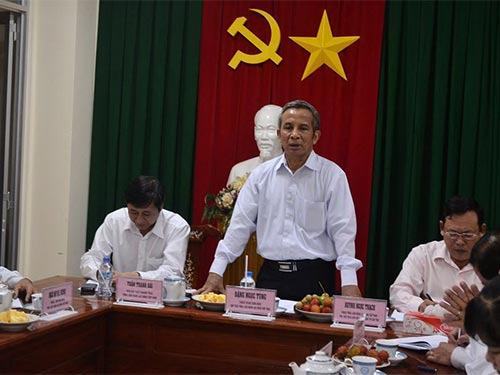 Giám sát chặt việc trả lương, thưởng Tết cho công nhân