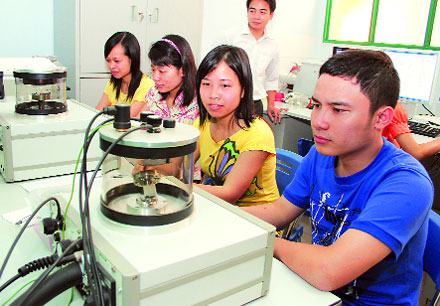 Giáo dục đại học: Làm gì để có chất lượng?