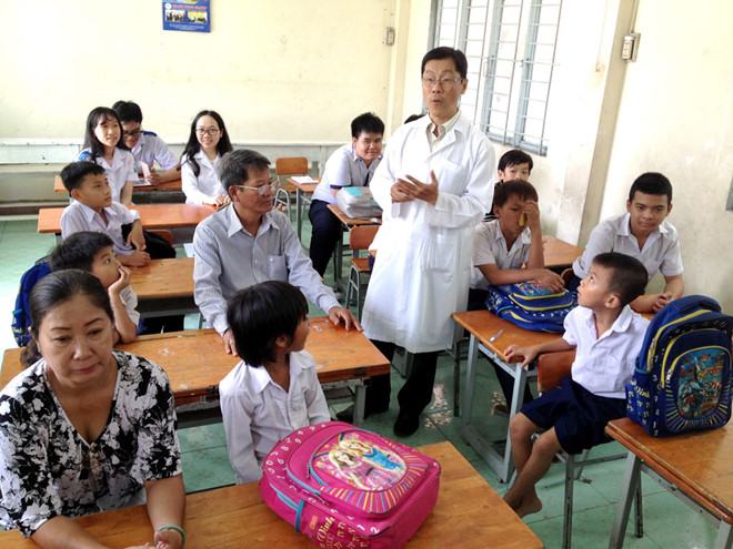 Một buổi dạy kỹ năng miễn phí về cách phòng tránh xâm hại tình dục cho học sinh tại lớp học cộng đồng ở P.15, Q.Tân Bình, TP.HCM /// LÊ THANH