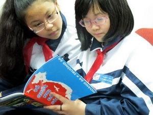 Giáo dục về chủ quyền biển, đảo trong trường học