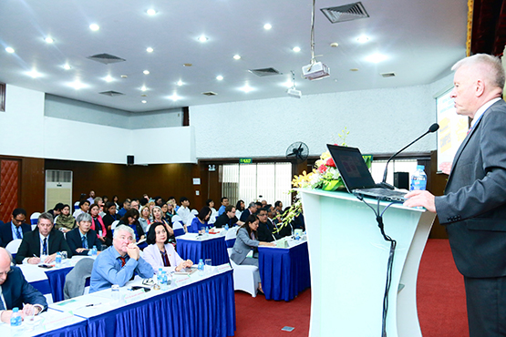 15 quốc gia chia sẻ về quản lý giáo dục đại học