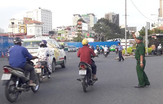 Thi công nhà ga ngầm, giao thông ổn định