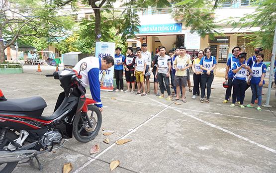 Trang bị kiến thức an toàn giao thông cho đoàn viên, thanh niên