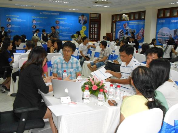 giúp con lựa chọn tương lai