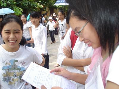 Gợi ý giải đề thi đợt 2 tuyển sinh ĐH-CĐ