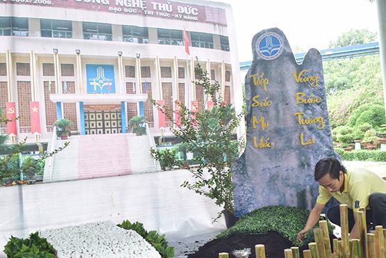 Góp Quỹ Học bổng Nguyễn Đức Cảnh