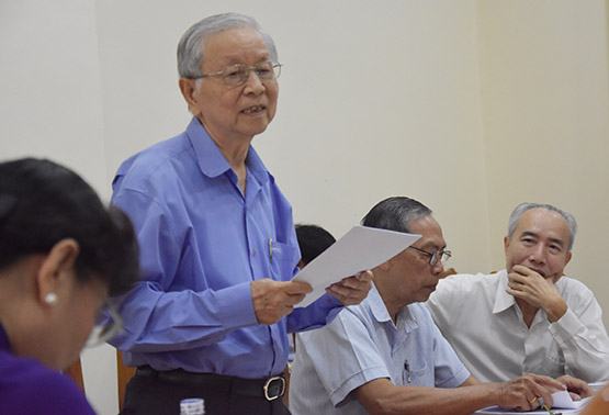 Thực hiện Nghị quyết 54: Con người là yếu tố căn bản nhất