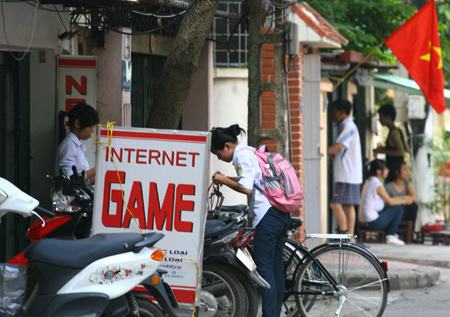 Hà Nội: Cơ bản không còn đại lý Internet hoạt động gần trường học