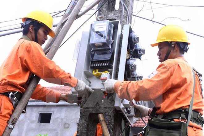 Hà Nội đề nghị khách hàng tham gia giám sát ghi chỉ số côngtơ