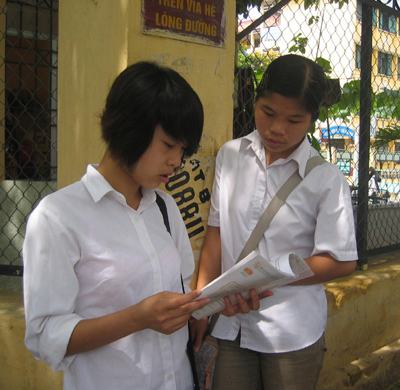 Hà Nội: Dồn dập chuẩn bị thi thử tốt nghiệp THPT