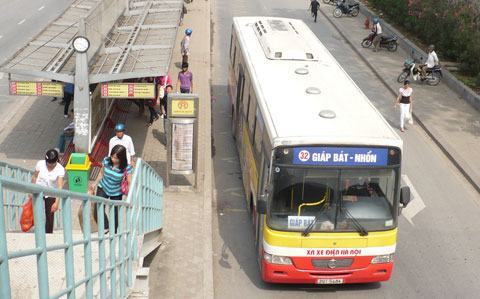 Hà Nội mở 7 tuyến buýt nhanh ra ngoại thành