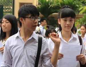 Hà Nội: “Nóng” không kém thi ĐH