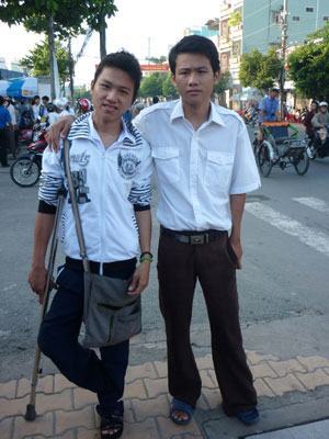 Hai anh em khuyết tật và một ước mơ