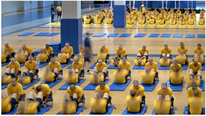 Hải quân Mỹ nhắm tới sinh viên mắc nợ để tuyển đủ chỉ tiêu