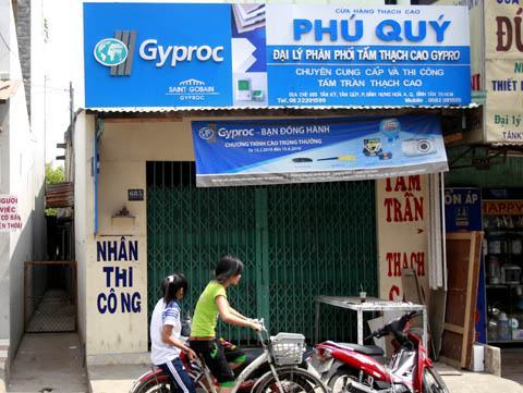 Hai thanh niên giúp việc sát hại cả nhà chủ