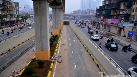 Thông xe hai hầm chui lớn nhất thủ đô