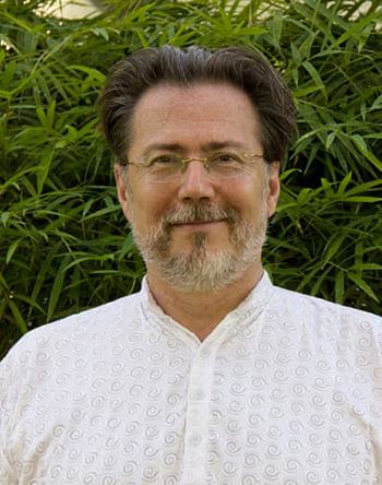 [Caption]&nbsp;Swami Vivekananda Saraswati, whose real name is Narcis Tarcau Photograph: Retreat.Guru