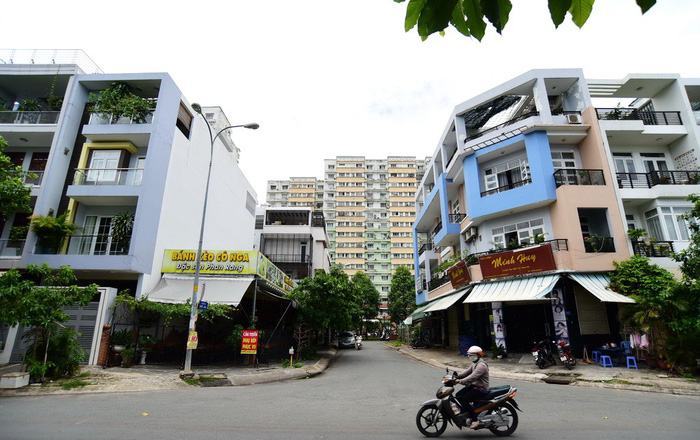 Hàng ngàn nhà trái phép thoát khoản tiền phạt khủng từ 12-6