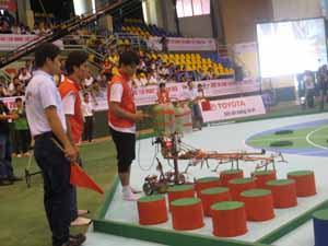 “Hành tinh xanh” đi cùng robocon 2013