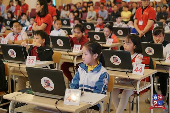 English Champion 2017 tổ chức thi đấu loại trực tiếp