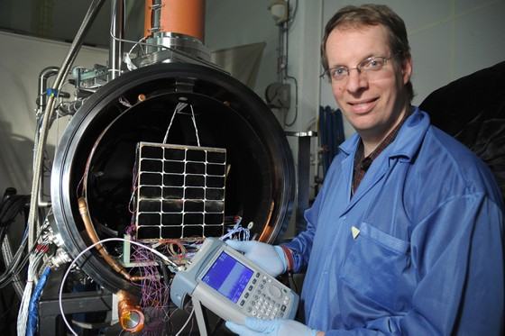 Hấp dẫn khai thác năng lượng mặt trời không gian