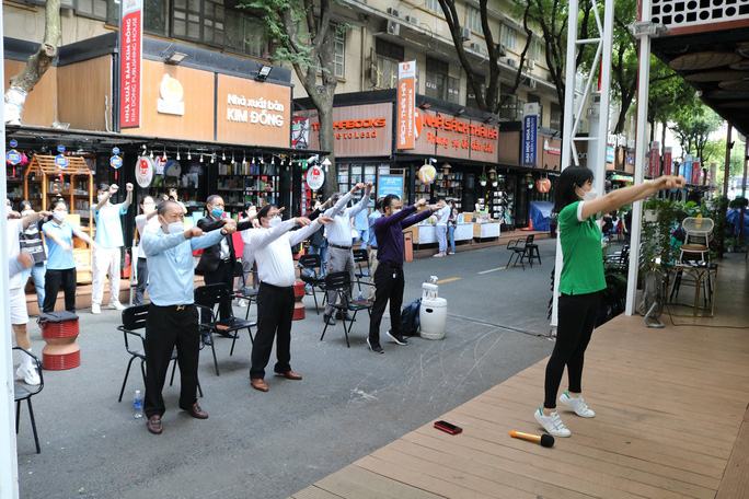 Hấp dẫn tuần lễ Doanh nhân và sách