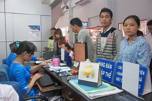 Ga Sài Gòn bán vé tàu Tết Đinh Dậu 2017