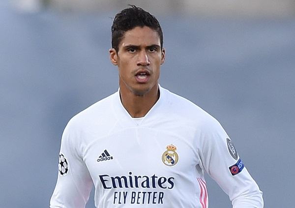 Hé lộ lý do khiến M.U chưa dứt điểm thương vụ Varane