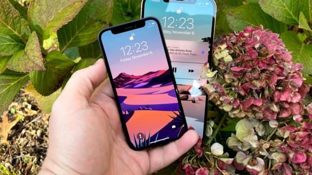 Hé lộ thời điểm Apple ra mắt iPhone không tai thỏ