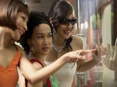 Hệ lụy khi cố làm “dân chơi”