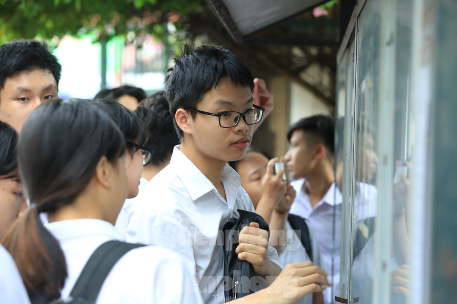 Hôm nay hết hạn đăng ký nguyện vọng, thí sinh cần “cân não” bấm nút