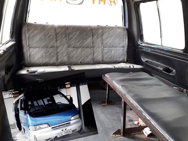 Xe hết “đát” thường được đưa về các tỉnh, thành vùng ven để đưa rước học sinh	 /// Ảnh: Lê Lâm