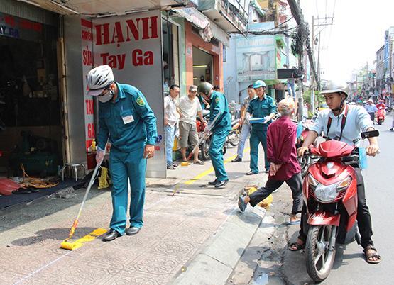 TP.HCM: Các quận huyện tiếp tục “dọn” vỉa hè