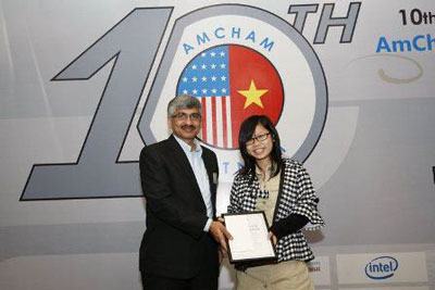 Hiệp hội Thương mại Mỹ công bố học bổng AmCham 2011