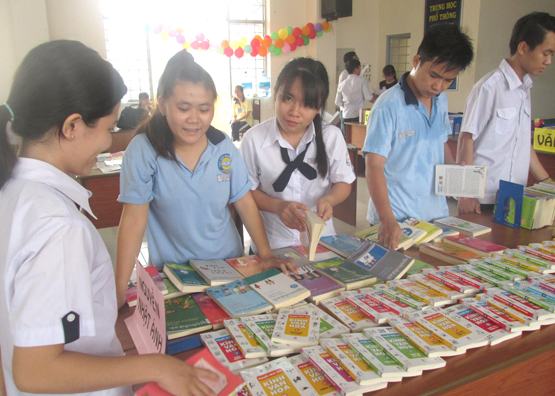 Ngày hội đọc sách khơi gợi văn hóa đọc cho học sinh