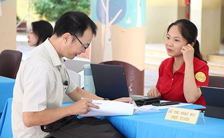 “Mong phụ huynh học sinh chưa có chỗ học như ý chia sẻ với ngành giáo dục”