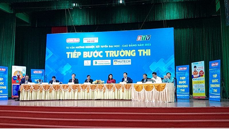 “Tiếp bước trường thi” 2024: Chương trình truyền hình trực tiếp tư vấn hướng nghiệp tuyển sinh trên 28 đài TH các tỉnh thành