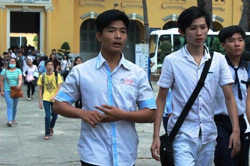 Đề xuất giảm còn 1 loại cụm thi