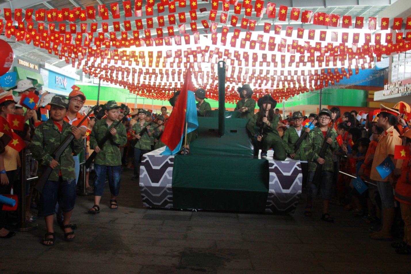 KizCiti tổ chức nhiều hoạt động ý nghĩa dịp lễ 30/04