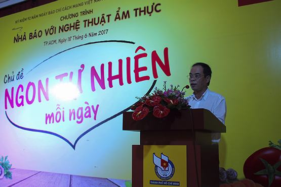 Nhà báo với nghệ thuật ẩm thực 2017: Phan Cao Tùng và Ngô Nguyễn Thái Hiền giành giải ẩm thực vàng