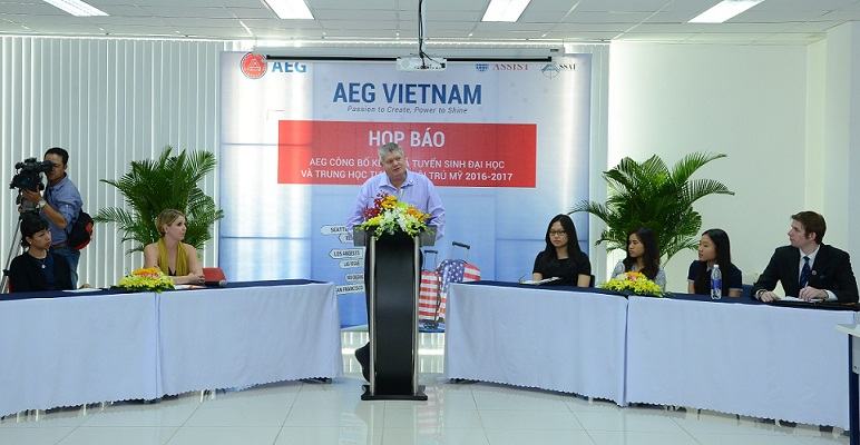 Hơn 10 triệu USD học bổng và hỗ trợ tài chính cho du học sinh Việt Nam