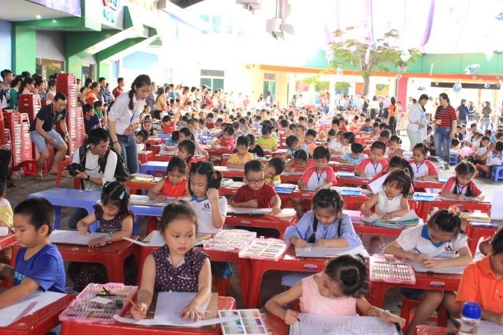 Khai mạc và thi chung khảo Nét Vẽ Xanh lần thứ 20