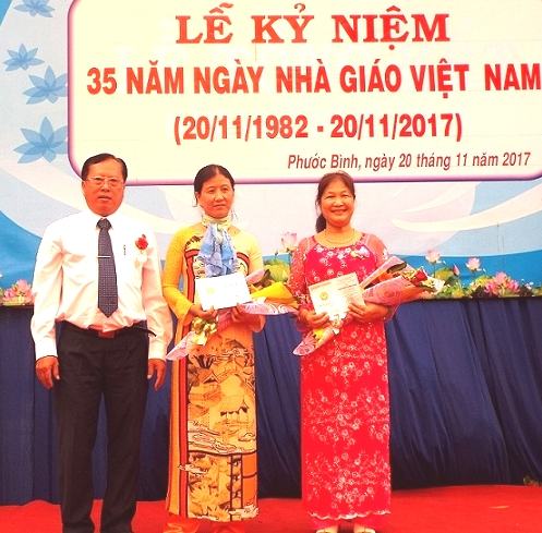 Trường THCS Phước Bình long trọng tổ chức ngày Nhà giáo VN