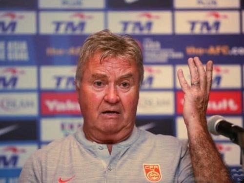 HLV Hiddink nói gì khi bại dưới tay ông Park?