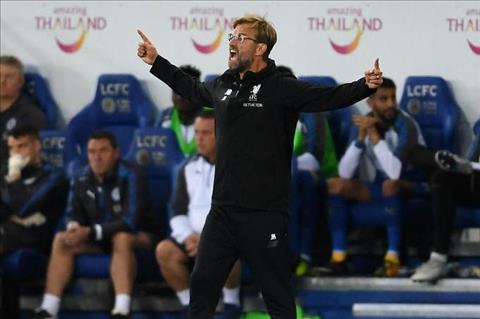 HLV Jurgen Klopp đáp trả những chỉ trích bất tài